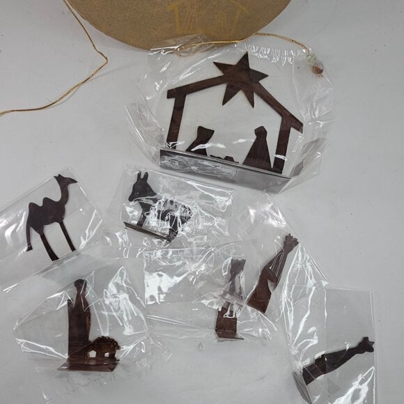 Handcrafted Metal Nativity Scene Set With Box Thin Sheet Metal Christmas Decor - Picture 7 of 11